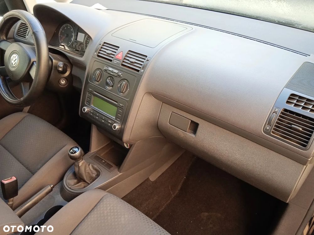 Na części VW Touran 1.4 TSI lakier LC9X silnik BMY skrzynia biegów HYG maska klapa drzwi zderzak lampa błotnik fotel kanapa szyba - 6