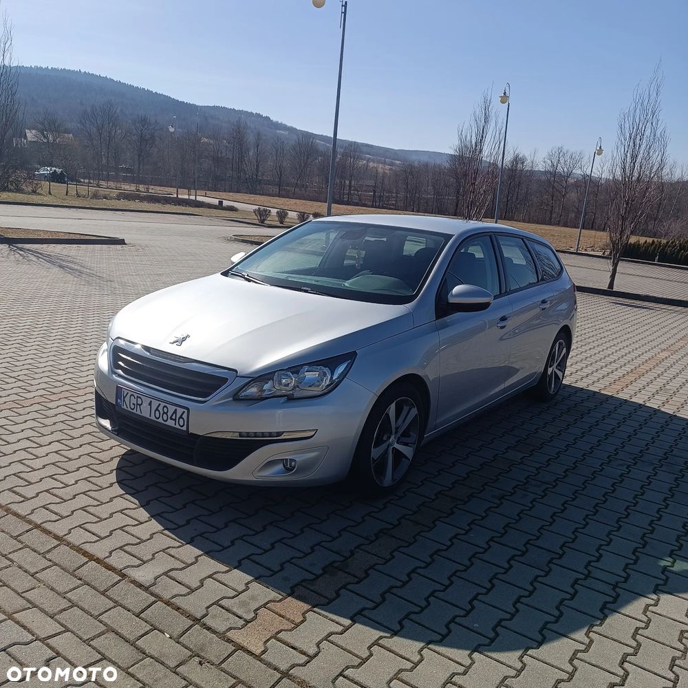 Peugeot 308 1.6 BlueHDi Allure S&S - 9