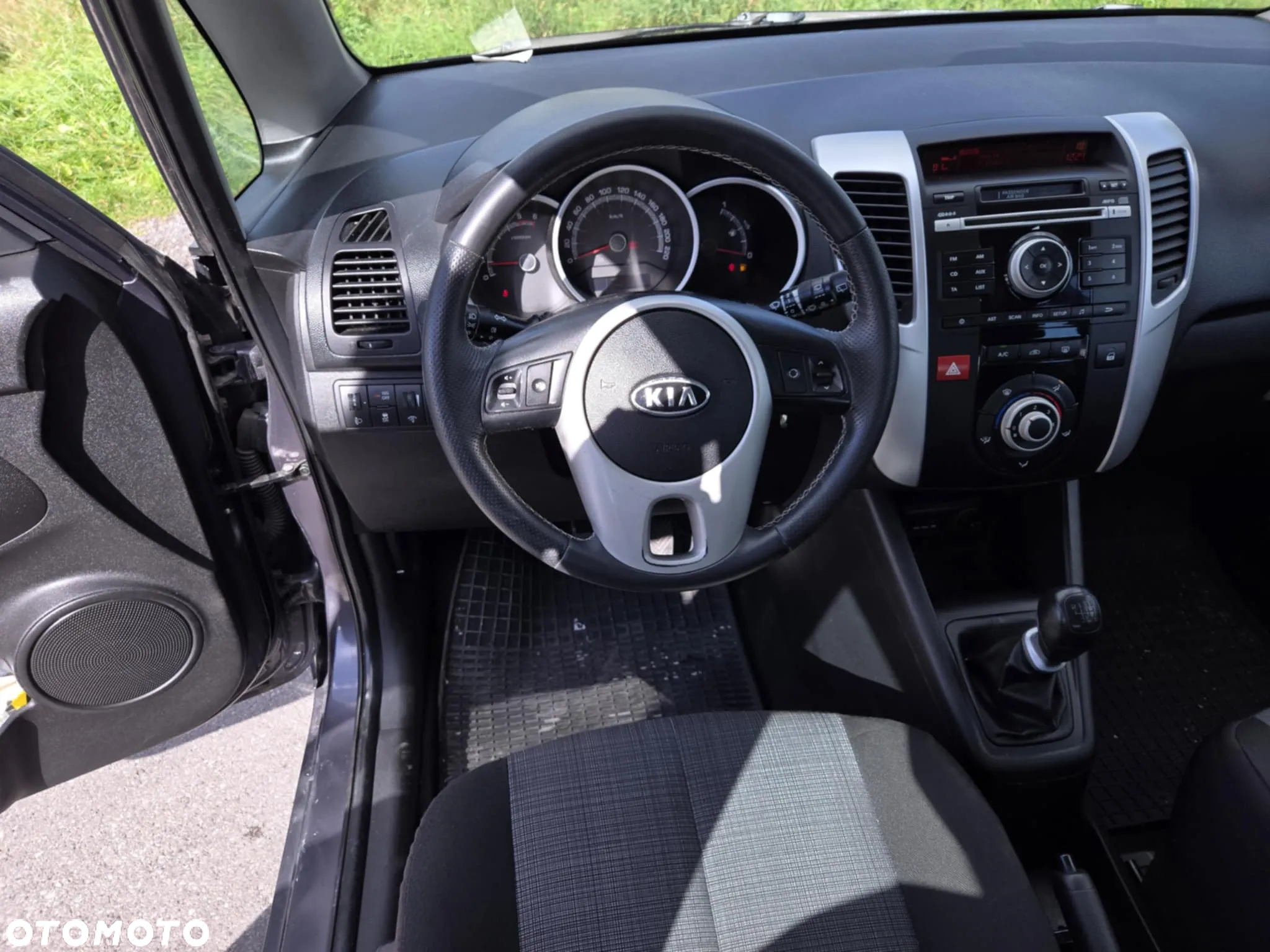 Kia Venga 1.4 CRDi L - 8