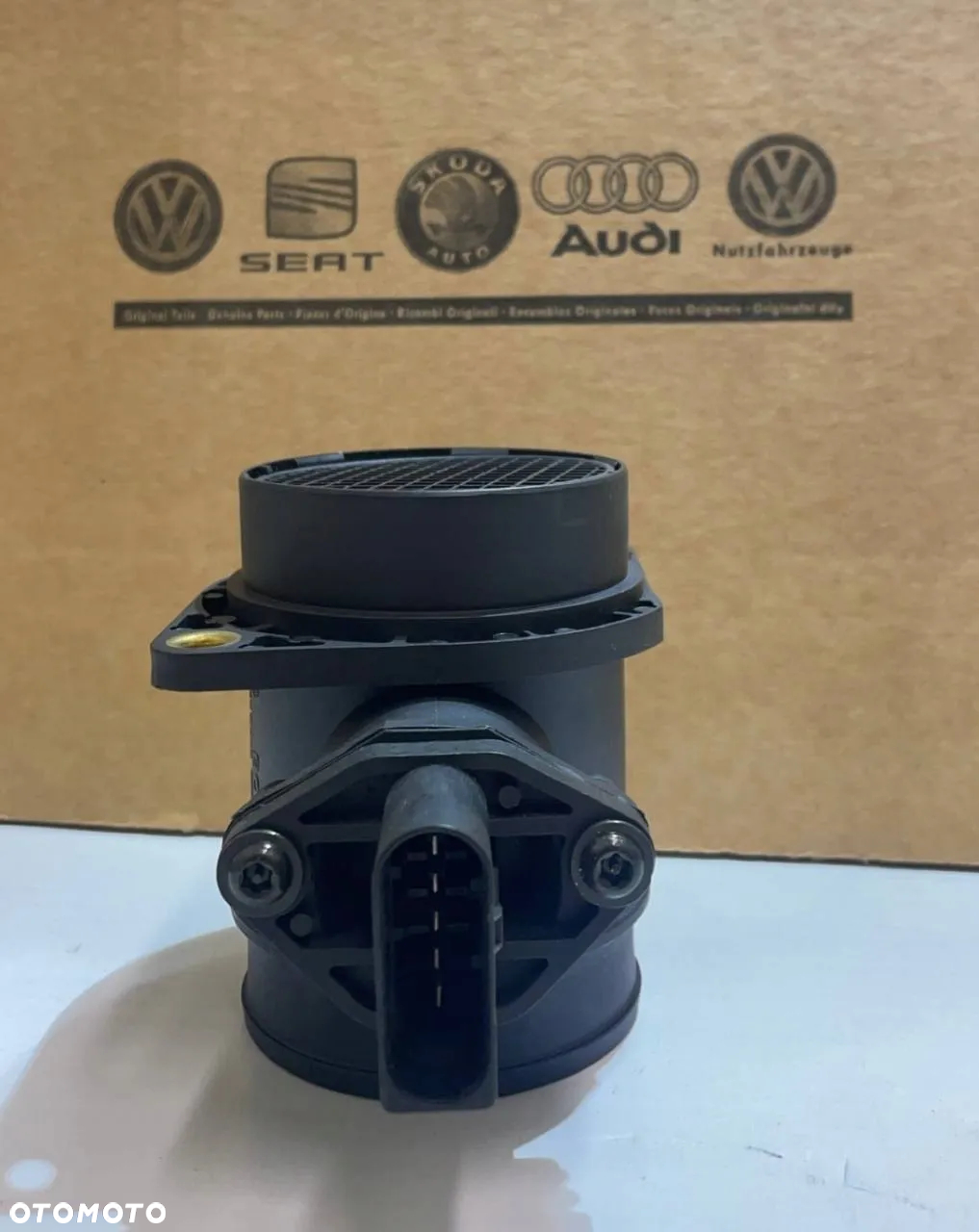 ORYGINALNY NOWY VW PRZEPŁYWOMIERZ AUDI A3 A4 A6 TT 06A906461L - 8