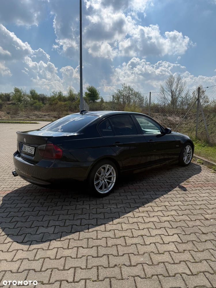 BMW Seria 3 320d - 14