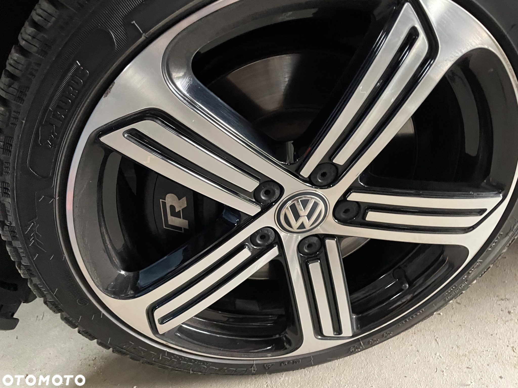 Volkswagen Golf VII 2.0 TSI BMT 4Mot R DSG - 23