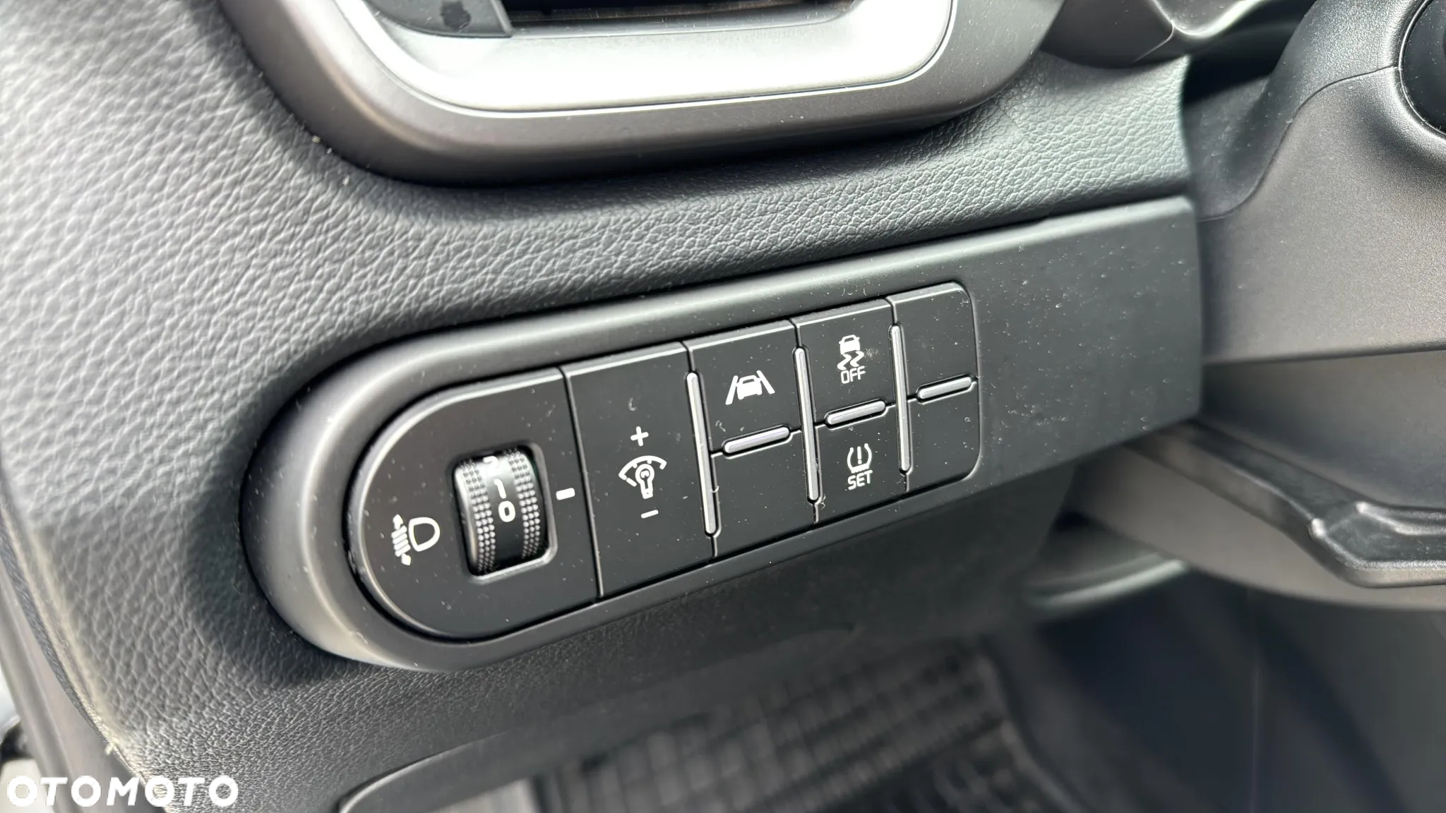 Kia Ceed 1.5 T-GDI L DCT - 12