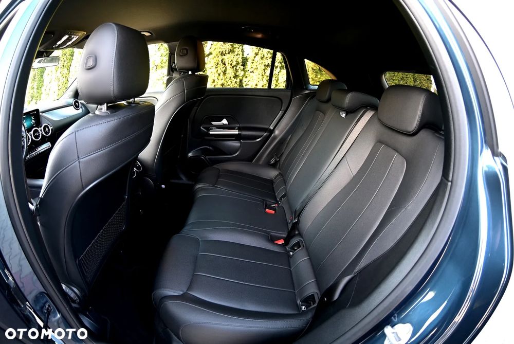 Mercedes-Benz GLA 200 d 8G-DCT Special Edition - 20