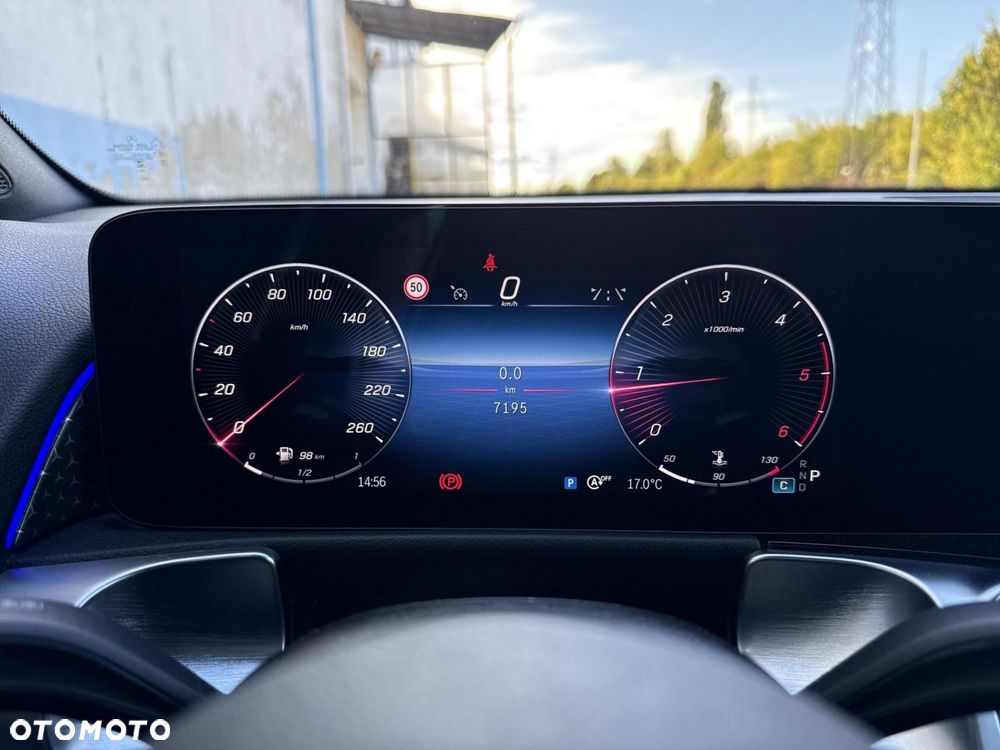 Mercedes-Benz GLB 200 d AMG Line 8G-DCT - 26
