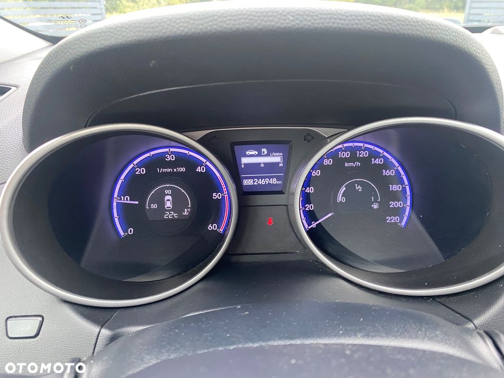 Hyundai ix35 - 11