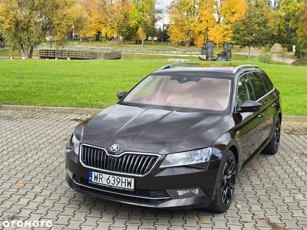 Skoda Superb Combi 2.0 TDI L&K - 2
