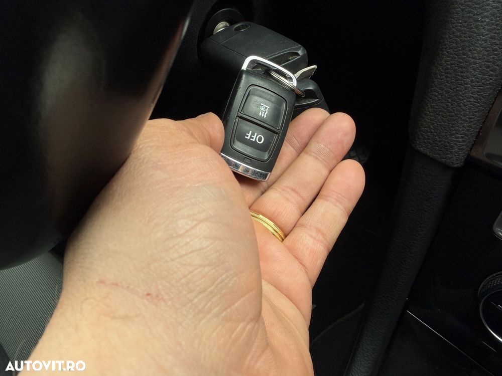 Volkswagen Golf Variant 1.6 TDI (BlueMotion Technology) Comfortline - 28