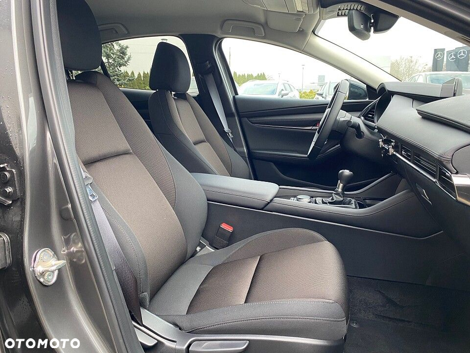 Mazda 3 - 24