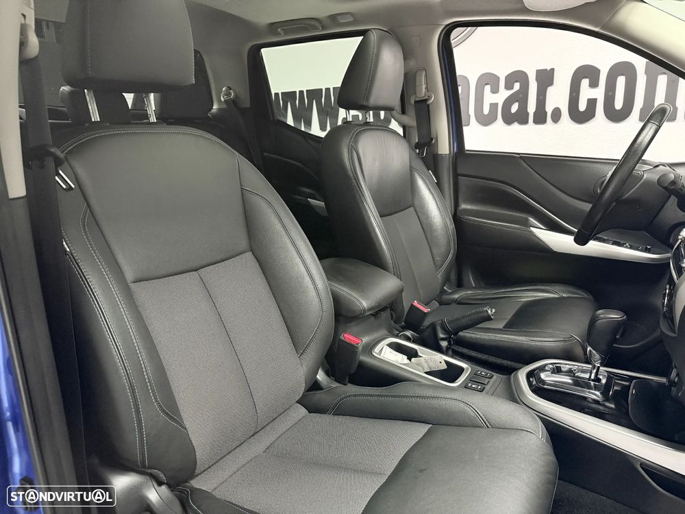 Nissan Navara 2.3 dCi CD 4WD N-Guard Auto - 9