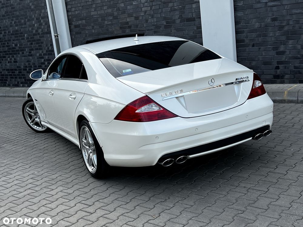 Mercedes-Benz CLS 63 AMG - 7
