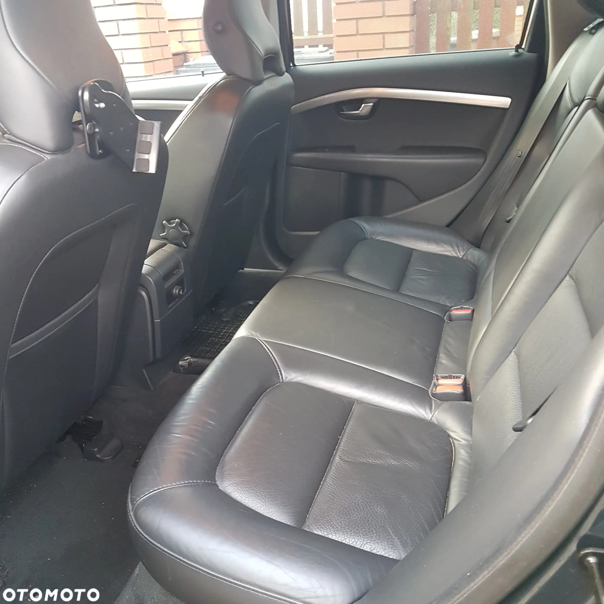 Volvo V70 - 10