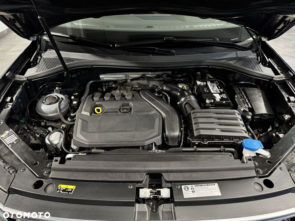 Volkswagen Tiguan - 36