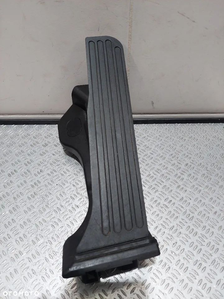 POTENCJOMETR GAZU VW GOLF + NR 1K1723503M - 1
