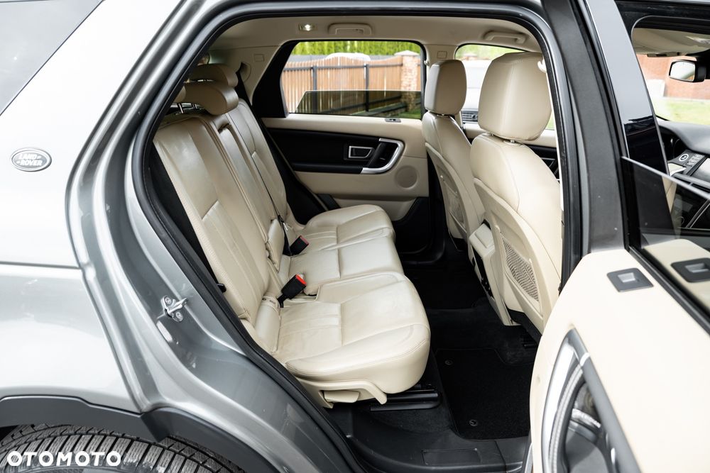 Land Rover Discovery Sport 2.0 TD4 HSE - 23