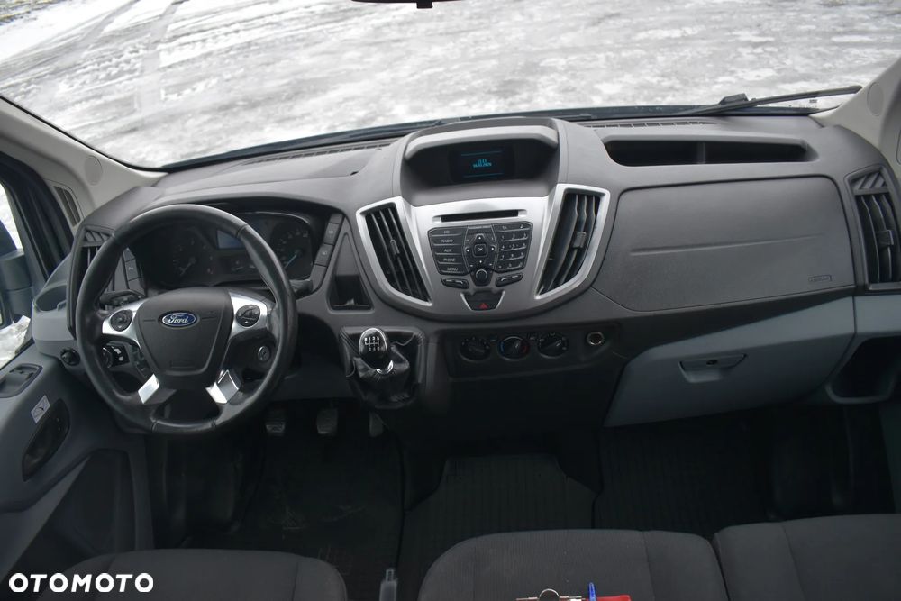Ford Transit - 22