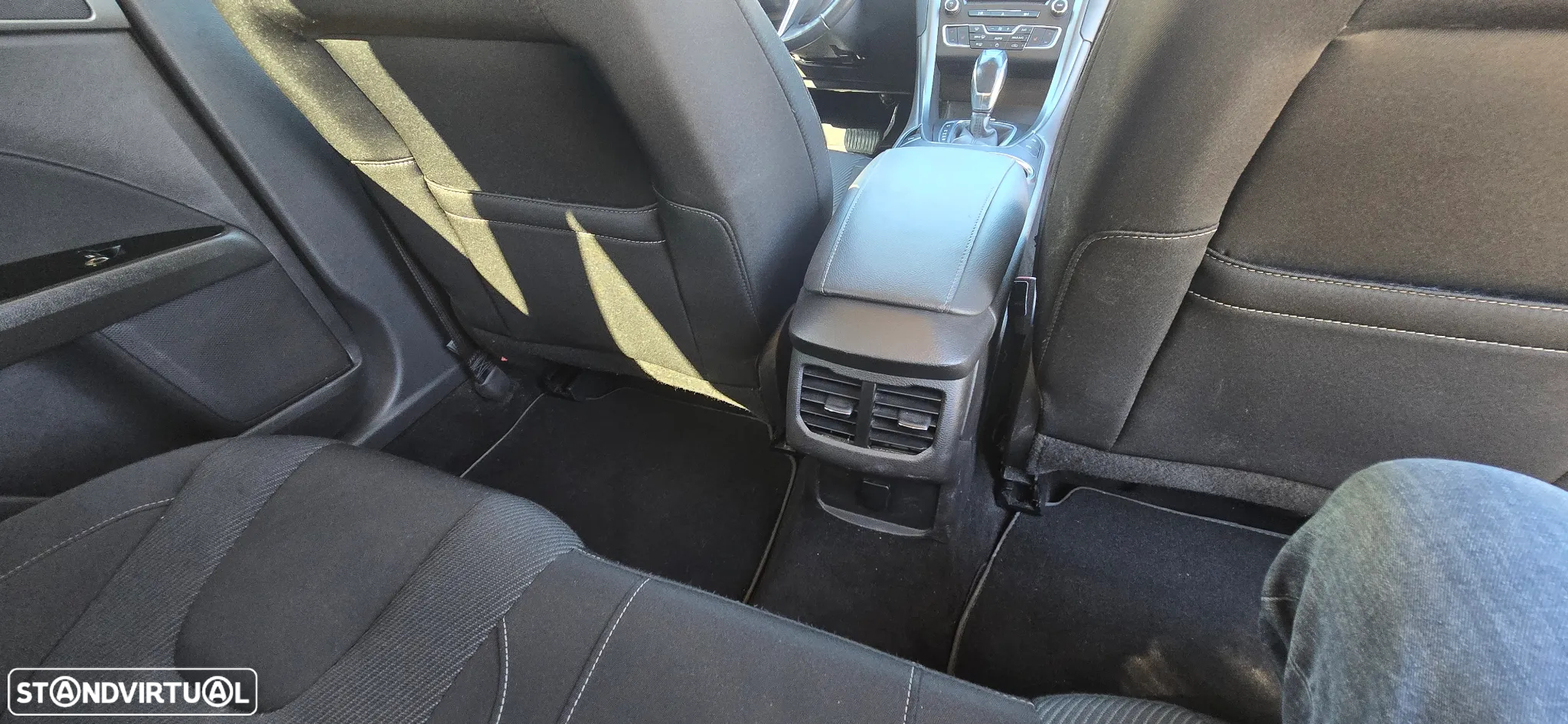 Ford Mondeo SW 2.0 TDCi Titanium Powershift - 22