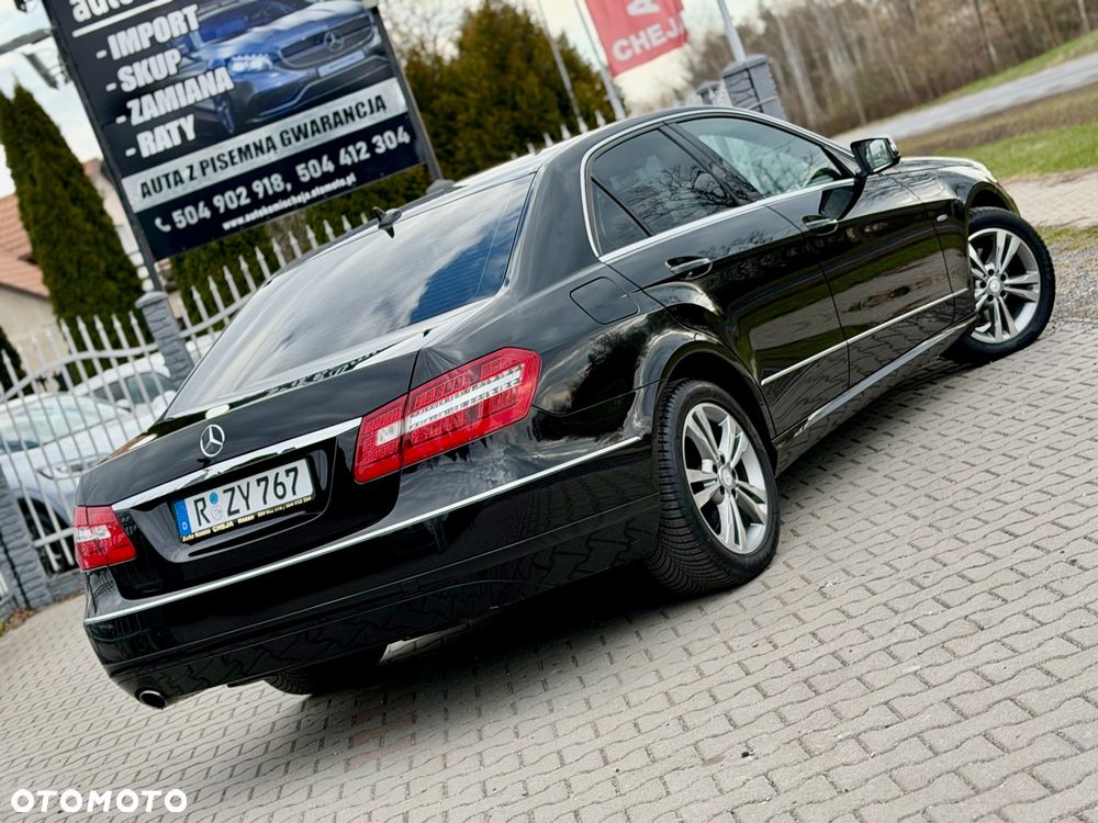 Mercedes-Benz Klasa E 250 CGI BlueEffICIENCY Avantgarde - 40