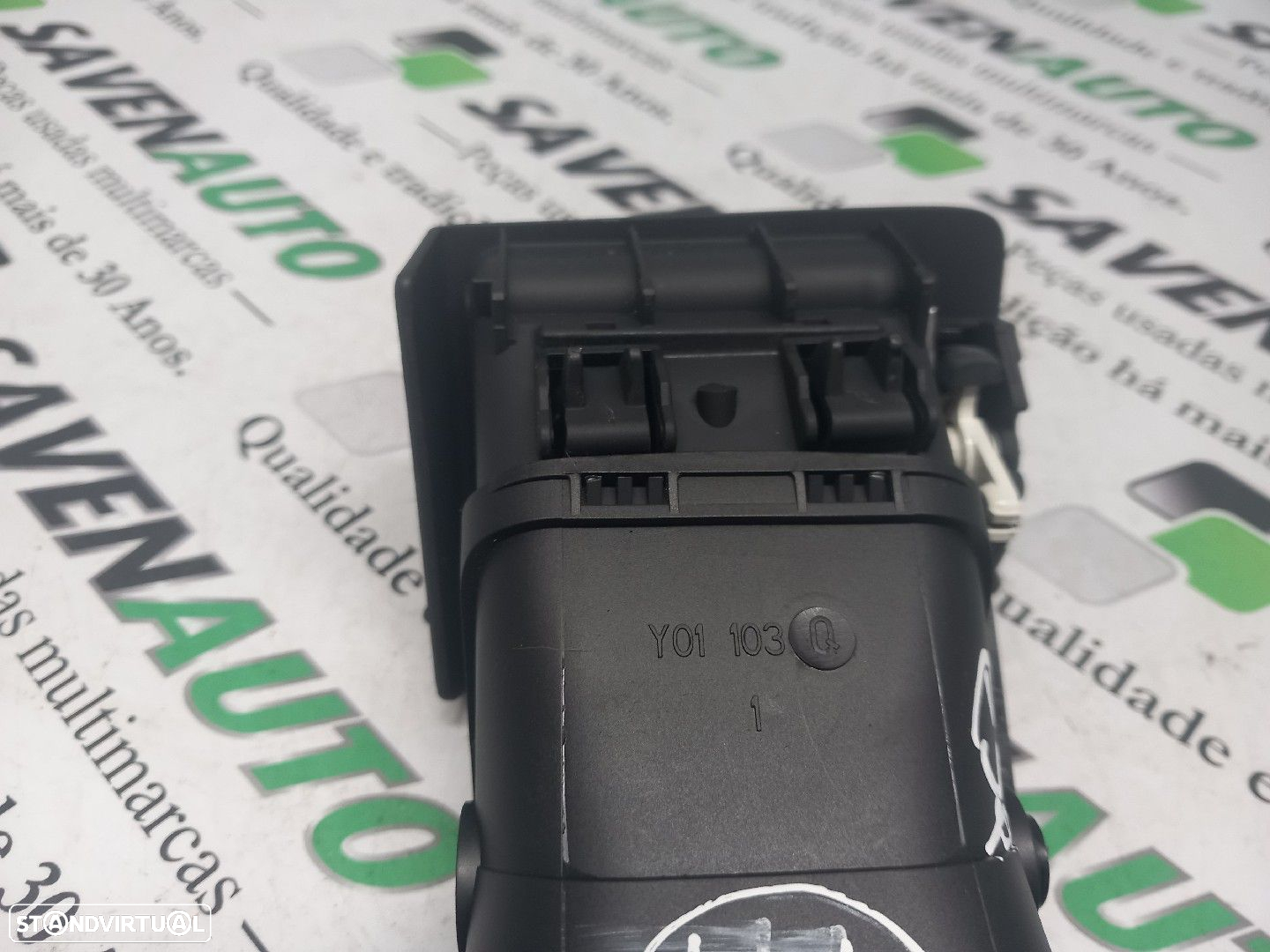 Grelha / Difusor Sofagem Volvo V50 (545) - 3