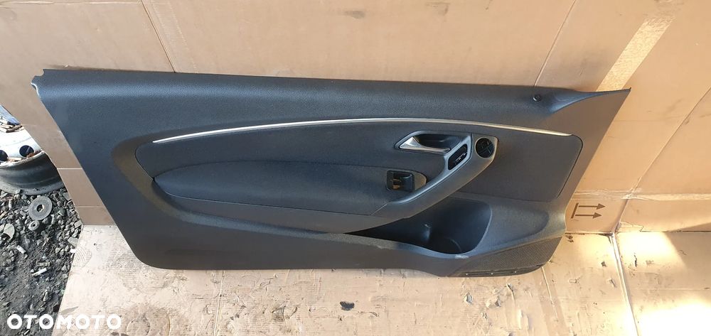 Boczek drzwi tapicerka lewy przód przednia lewa VW Polo V 6R 6C3867011A - 2