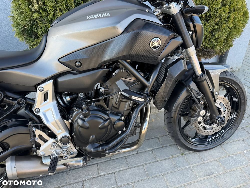 Yamaha MT - 18