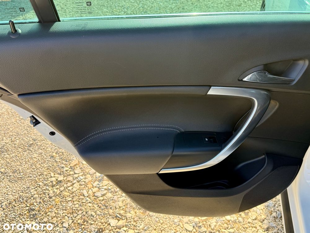 Opel Insignia 2.0 CDTI ecoFLEX Start/Stop Sport - 16