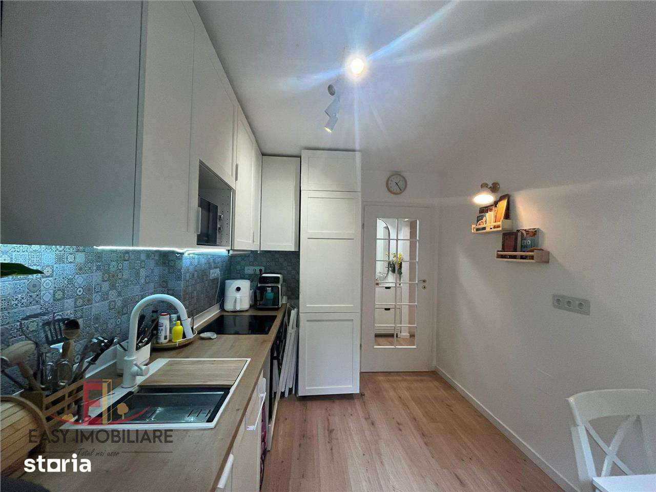 Apartament 2 camere, UMF, semicentral, renovat, izolat, Targu Mures — fotografia 1