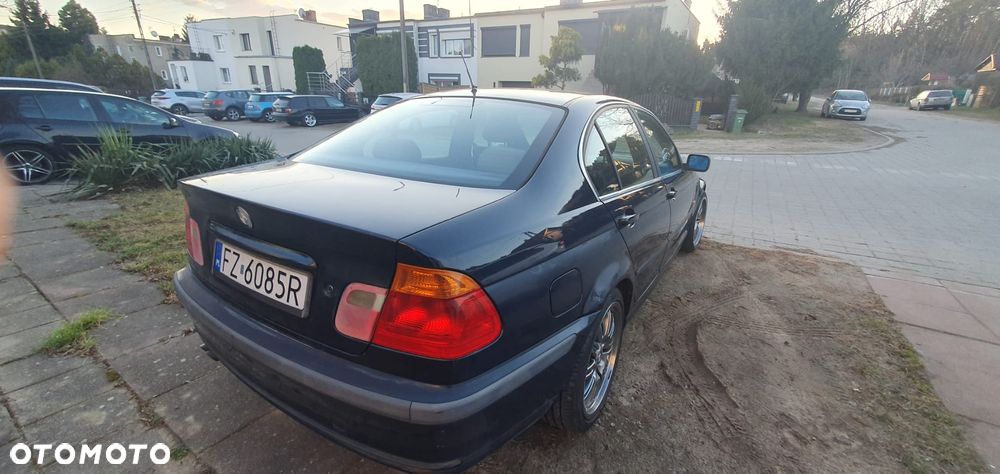 BMW Seria 3 - 8