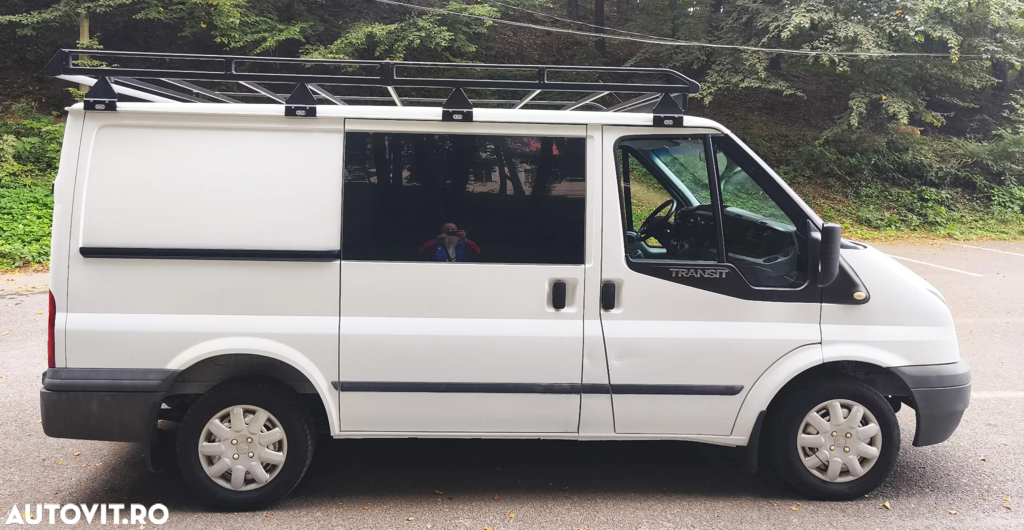Ford Transit - 11