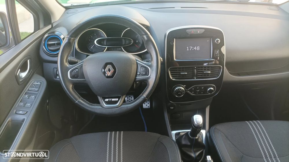 Renault Clio Sport Tourer 1.5 dCi GT Line - 10