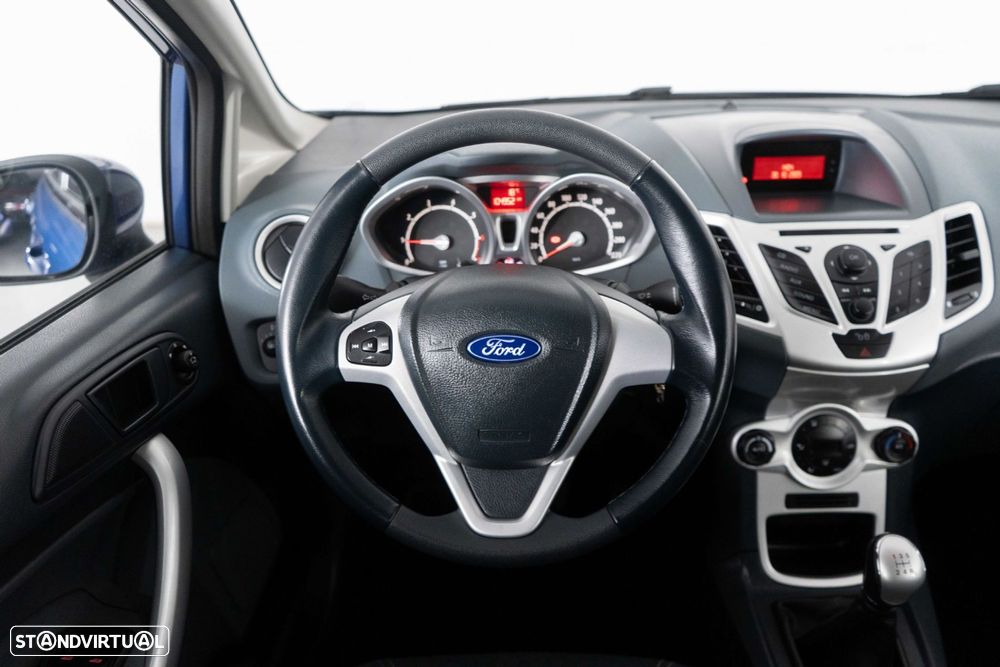 Ford Fiesta 1.25 Titanium - 25