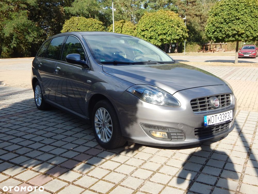 Fiat Croma 2.2 16V Dynamic - 3