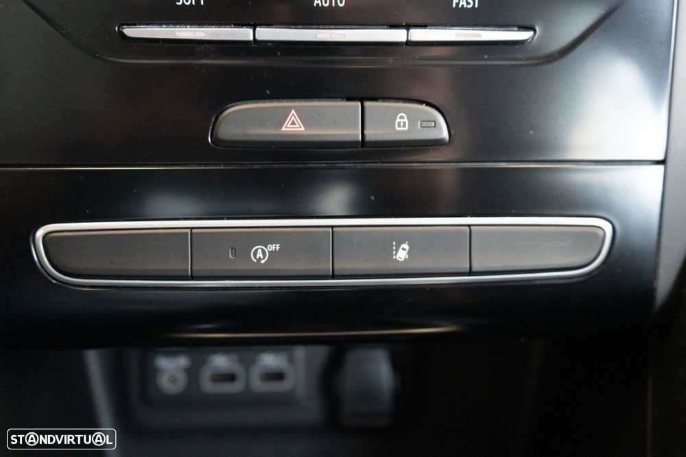 Renault Mégane 1.5 Blue dCi Limited - 14