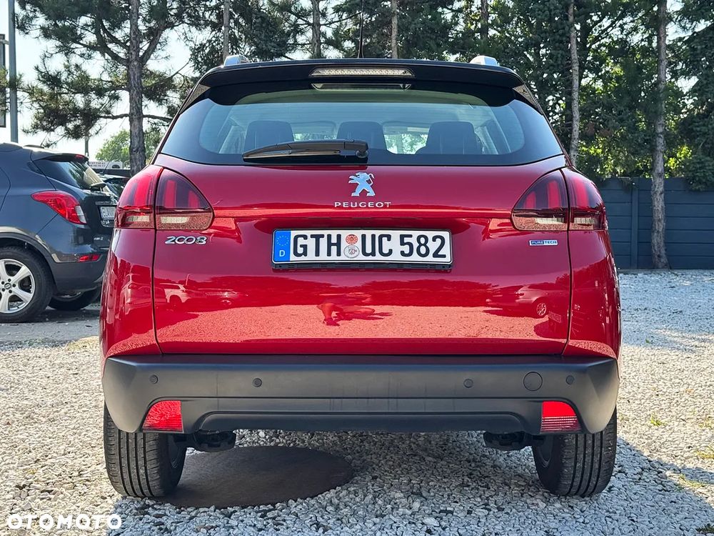 Peugeot 2008 - 13