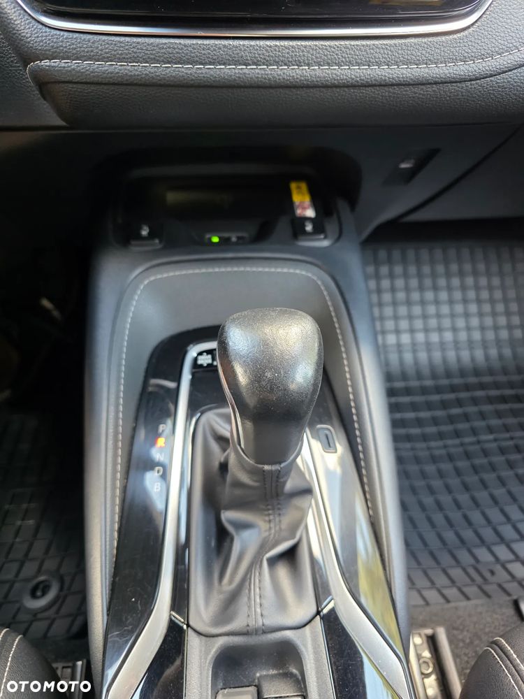 Toyota Corolla 1.8 Hybrid Style - 21