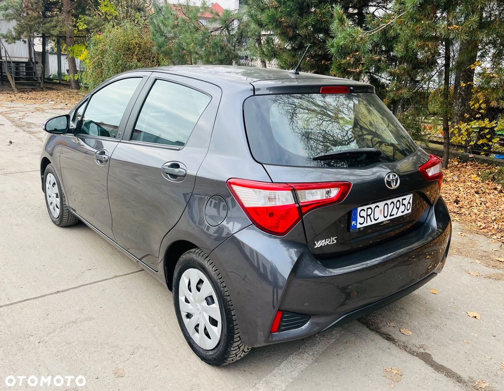 Toyota Yaris 1.5 Dynamic - 7