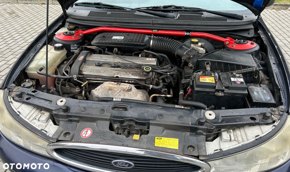 Ford Mondeo - 12