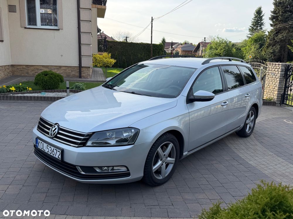 Volkswagen Passat 2.0 Blue TDI SCR Comfortline - 3