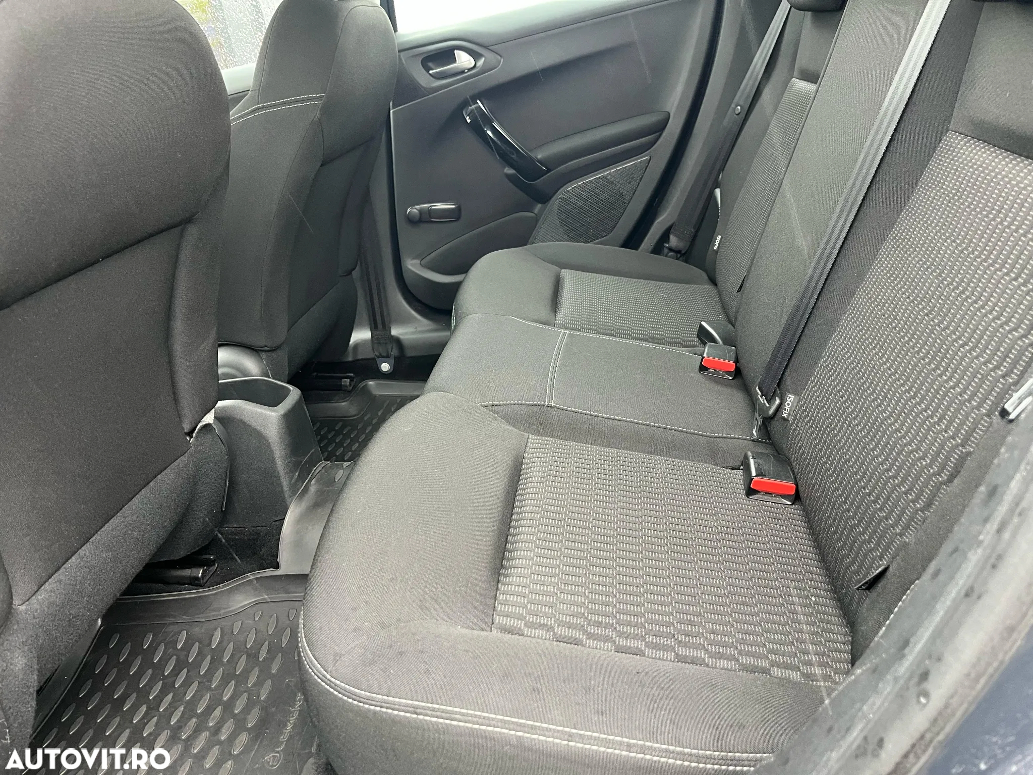 Peugeot 208 1.2 L PureTech Allure - 7
