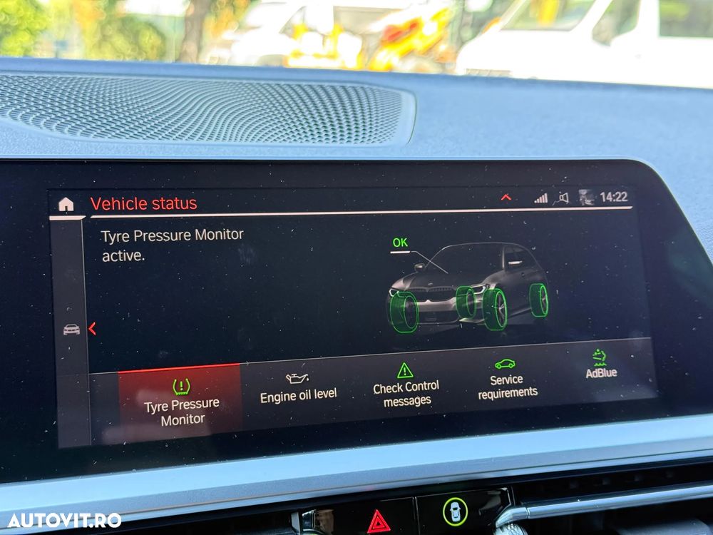 BMW Seria 3 320d xDrive AT MHEV - 29