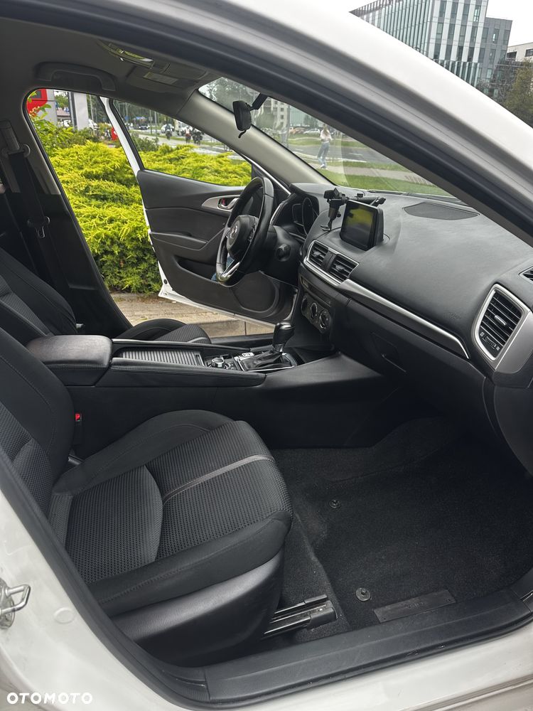 Mazda 3 - 15