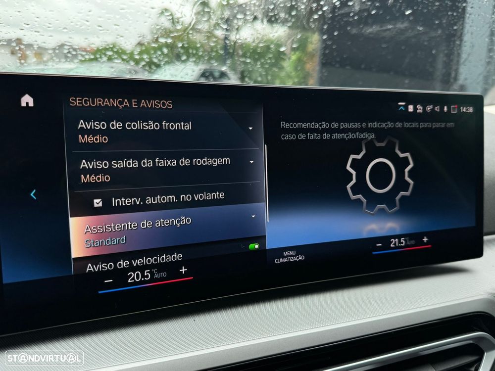 BMW 330 e Touring Corporate Edition Auto - 43