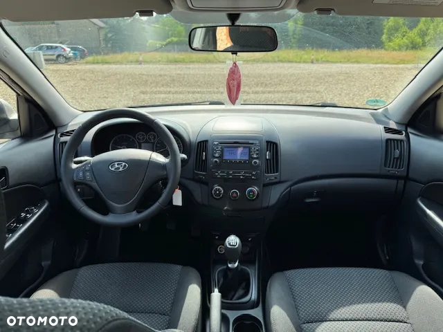 Hyundai i30 - 24