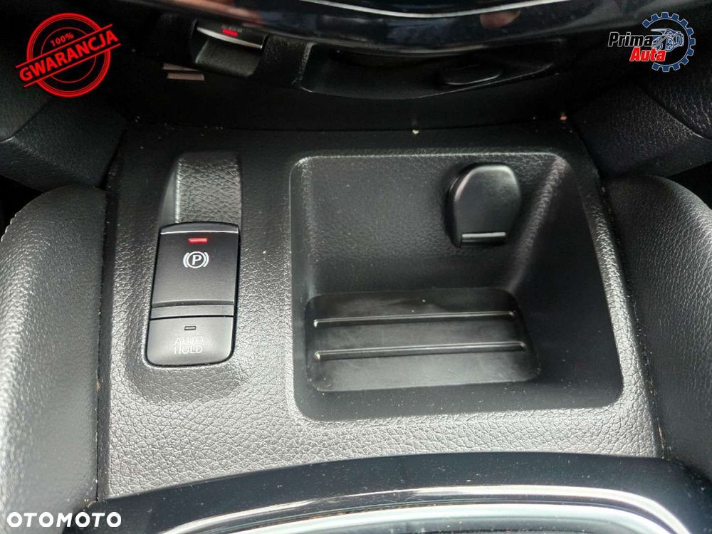 Nissan Qashqai - 25