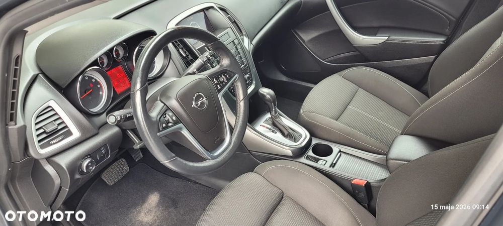 Opel Astra 1.6 SIDI Turbo Automatik Innovation - 14
