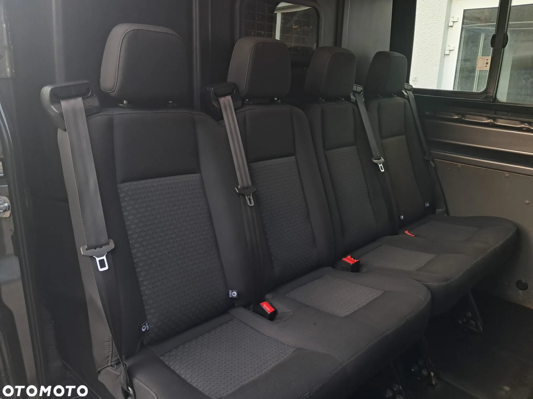 Ford Transit - 18