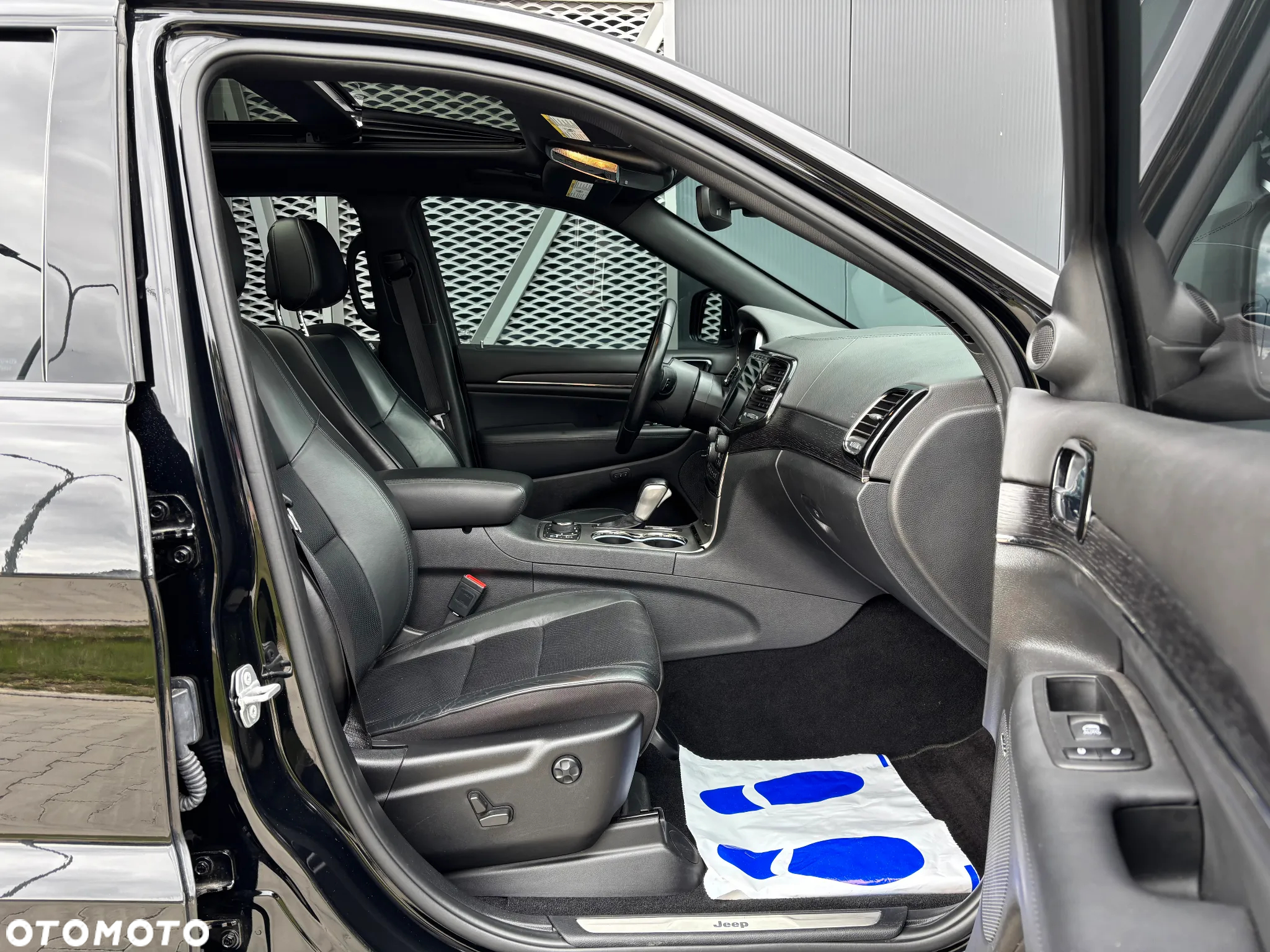 Jeep Grand Cherokee 3.6 V6 Overland - 12