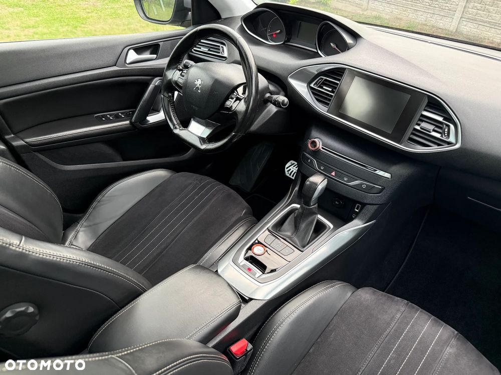 Peugeot 308 - 12