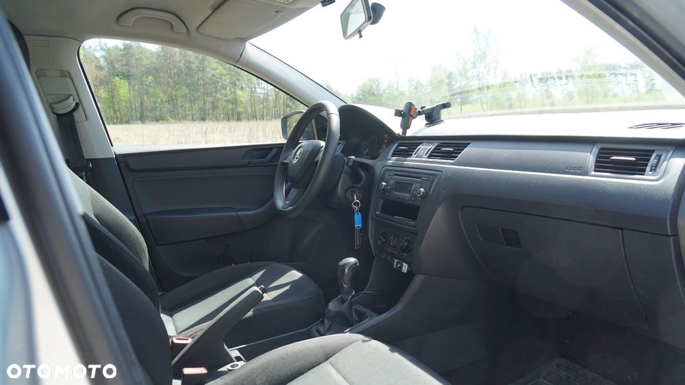 Skoda RAPID 1.6 TDI DPF Edition - 7