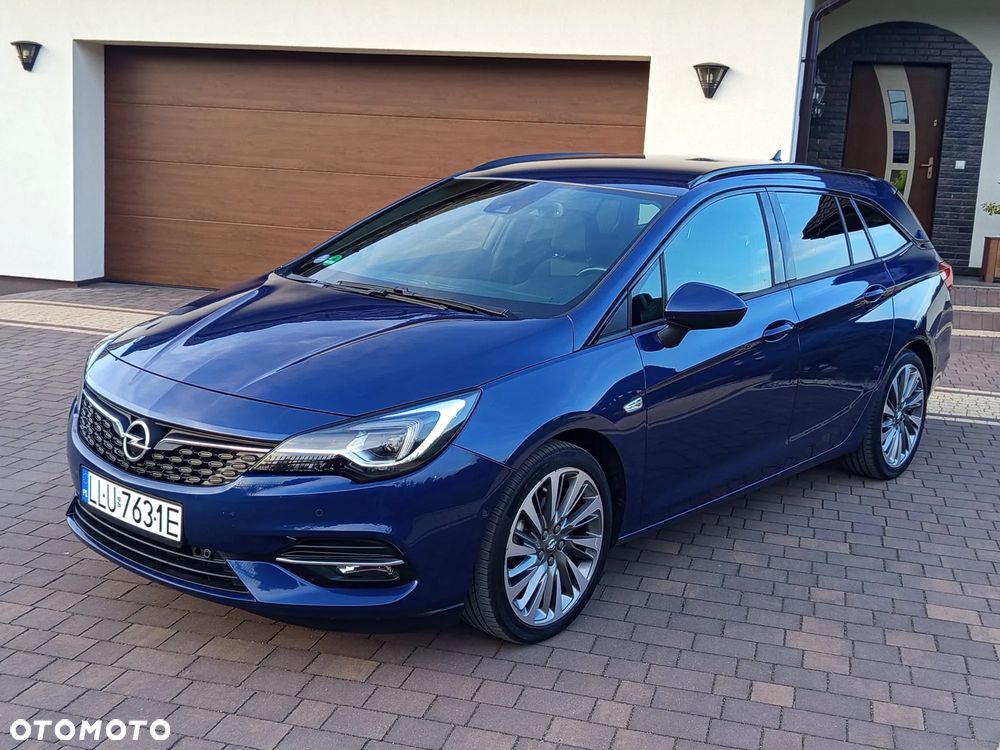 Opel Astra Sports Tourer 1.2 Turbo Elegance - 1